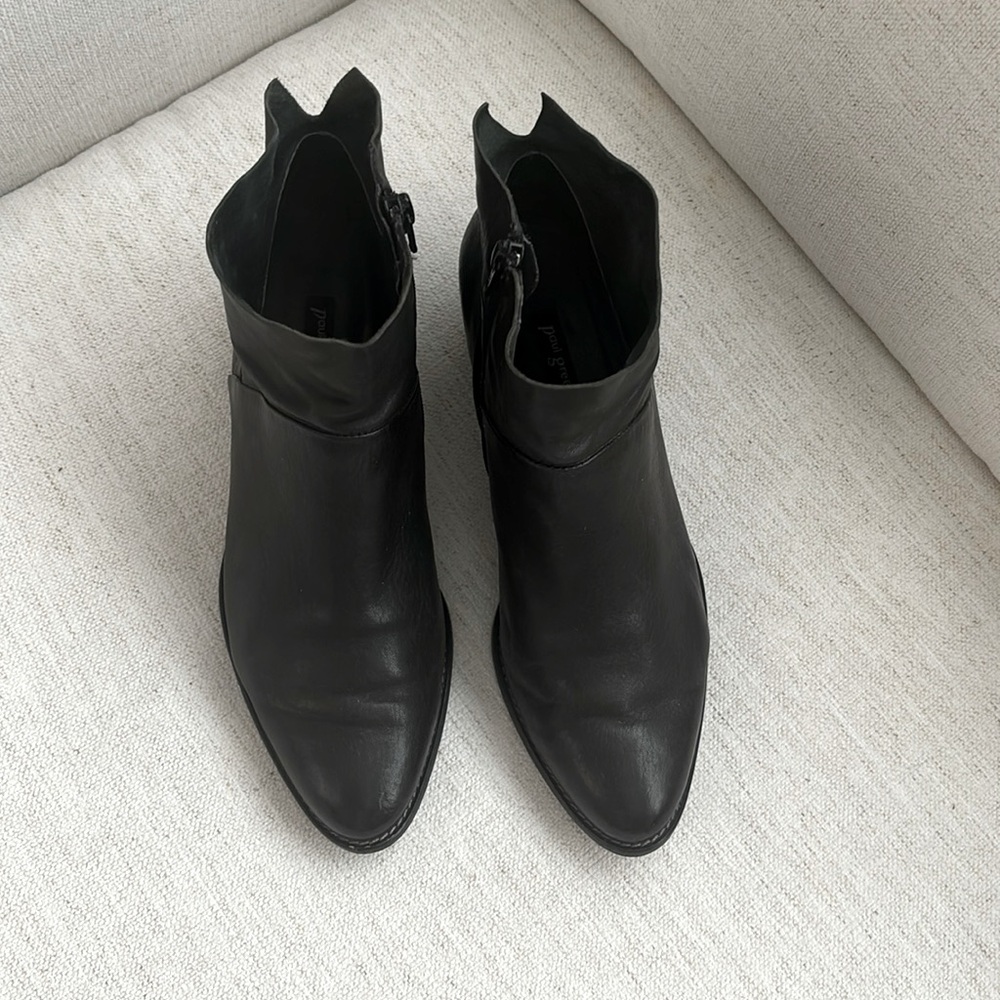 Paul Green Nelly Boots. Black. Side Zipper. Wood Stacked Heel. US 8, PG size 5.5